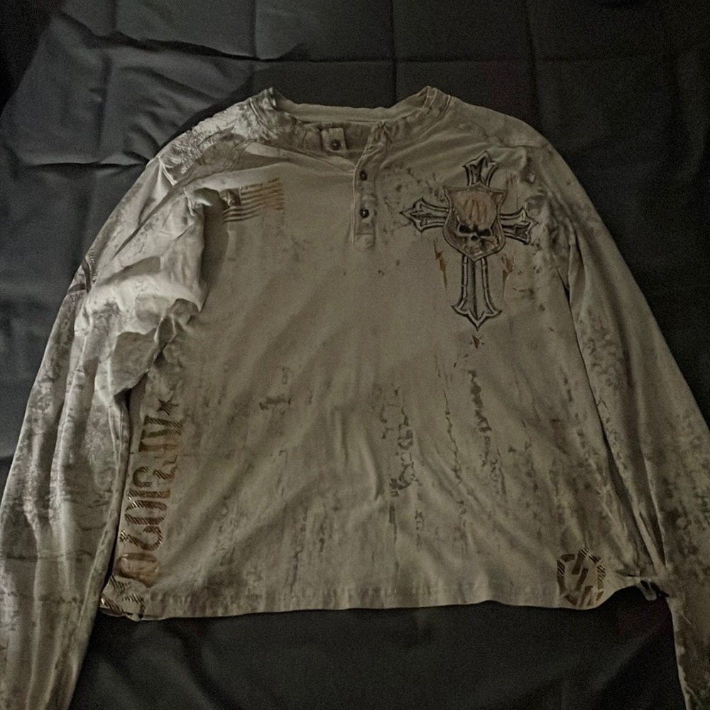 Mens M, Vintage Affliction Shirt, Barely ever worn, amazing condition.